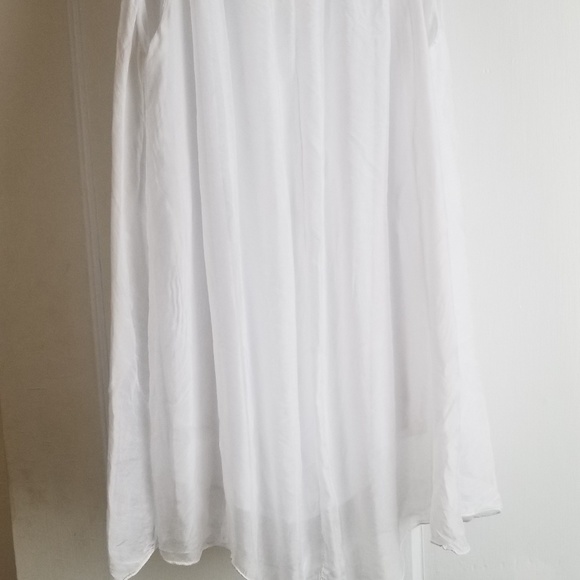 Italian Made Silk Top - Picture 2 of 4